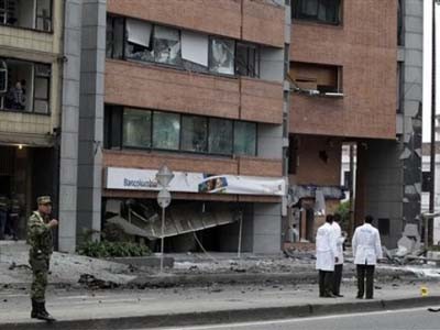 Đánh xe bom gây chấn động thủ đô Colombia
