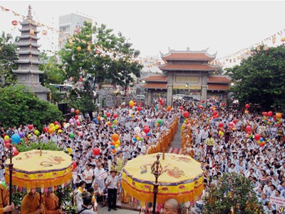 Tổ chức Đại lễ Phật đản Phật lịch 2555