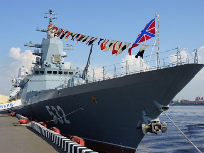 Lộ tàu chiến, phi cơ 'khủng' tại Triển lãm Hải quân quốc tế