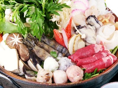 Thói quen ăn hải sản chín tái cũng là một trong những con đường lây nhiễm về ký sinh trùng. (giadinh.net)
