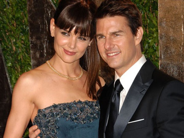 Giữ tổ ấm với Katie Holmes thực sự là nhiệm vụ bất khả thi với Tom Cruise ở tuổi 50