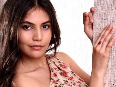 Scandal của Miss World 2013: Hoa hậu Uzbekistan đi thi chui