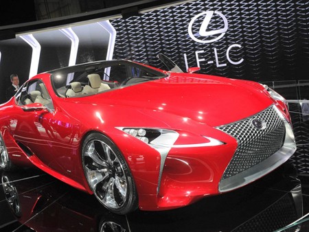 Lexus sẽ sản xuất đại trà ‘quái thú’ LF-LC