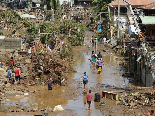 Phillipines đối mặt với khó khăn sau bão Washi