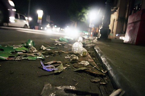 Sài Gòn ngập rác sau lễ hội đón năm mới