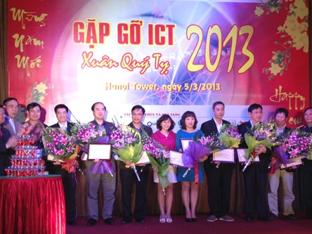 Công bố 10 doanh nghiệp ICT tiêu biểu nhất năm 2012
