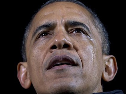 Ông Obama xúc động rơi lệ trong buổi vận động tranh cử cuối cùng tại bang Iowa