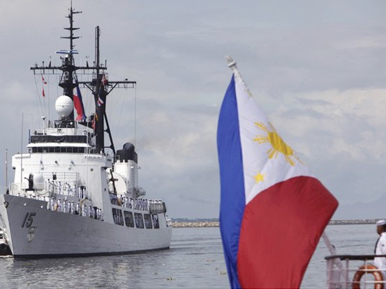 Mỹ hứa giúp Philippines bảo đảm an ninh biển