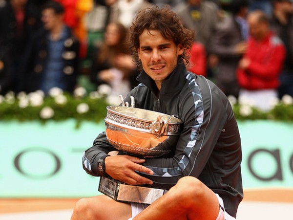 Nadal đăng quang, đi vào lịch sử Roland Garros