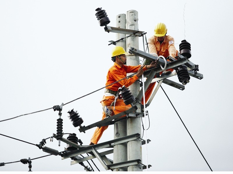 Tăng tốc phát triển lưới điện miền Nam