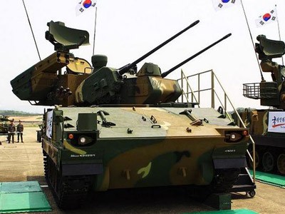 Hàn Quốc phát triển thành công pháo, tên lửa tự hành Bi-Ho