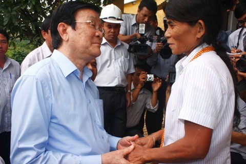 Chủ tịch nước thăm người dân vùng Thủy điện sông Tranh 2