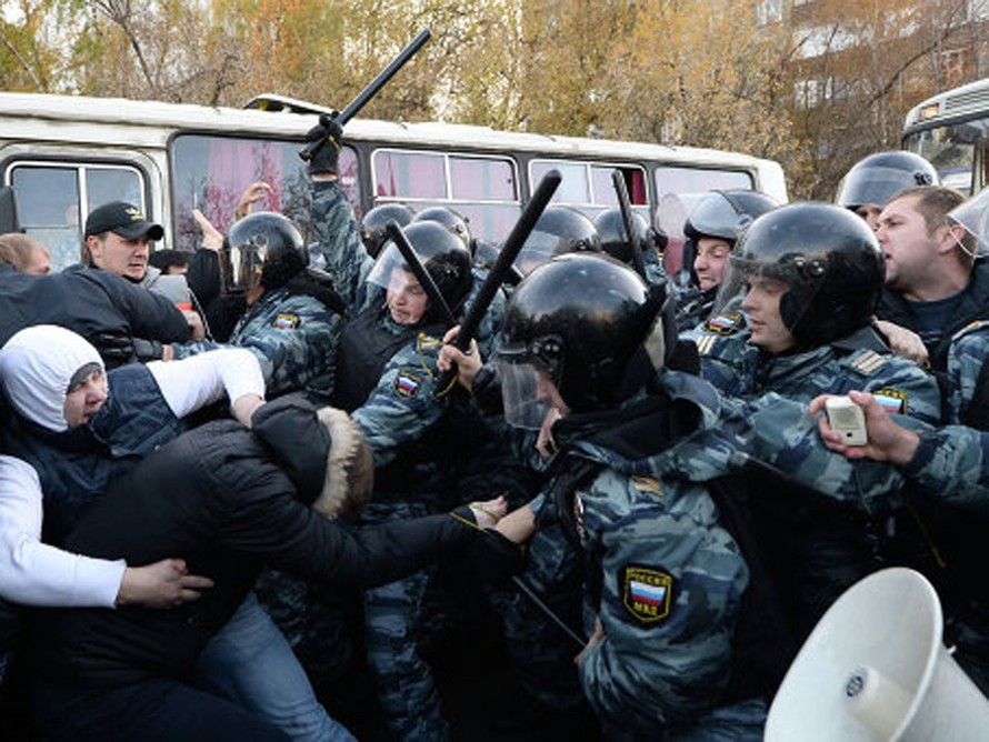 Nga: Bắt 300 người gây bạo loạn ở thủ đô