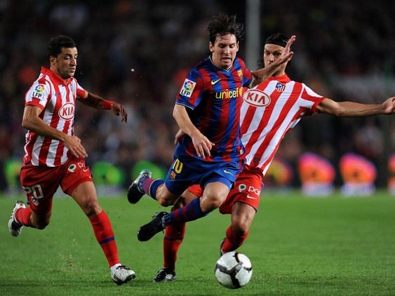 'Siêu' Messi đạt mốc 90 bàn, Barcelona thắng đậm Atletico