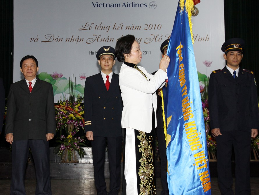 VNA nhận Huân chương Hồ Chí Minh