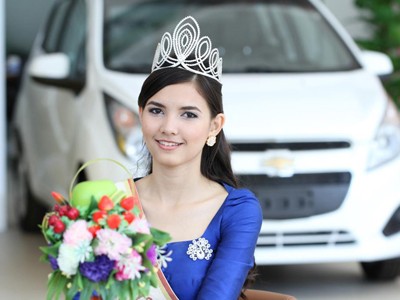 Hoa hậu Lào đẹp không tì vết