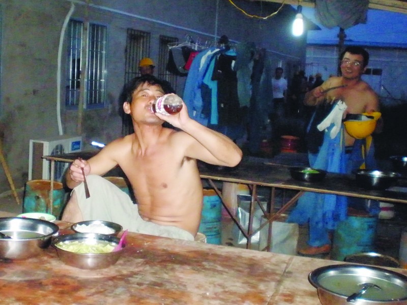 Hơn ba vạn lao động ngoại 'chui' ở Việt Nam