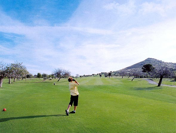 Văn bản cấm chơi golf của Bộ GTVT bị 'tuýt còi'