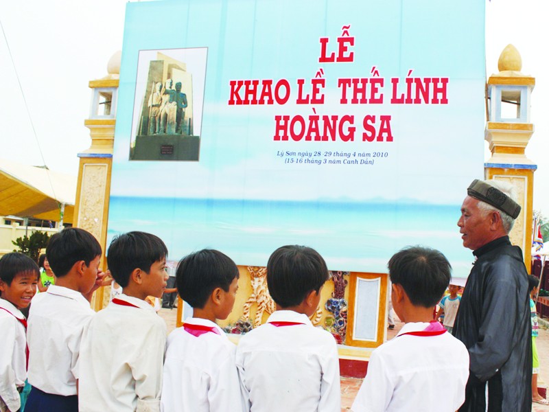 Ông Phạm Đoàn, trưởng tộc Phạm Văn ở Lý Sơn: “Các cháu phải nhớ, một ngàn năm sau, Hoàng Sa vẫn là của Việt Nam”