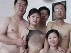 Lộ 100 ảnh sex tập thể của quan chức cấp cao Trung Quốc