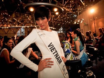 Những mái tóc tém 'thương hiệu' của sao Việt
