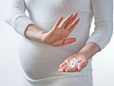 Phụ nữ có thai lưu ý khi dùng thuốc