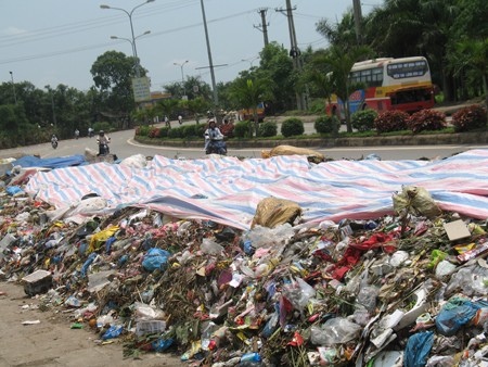 Hà Nội: Đề nghị tăng mức phí vệ sinh môi trường