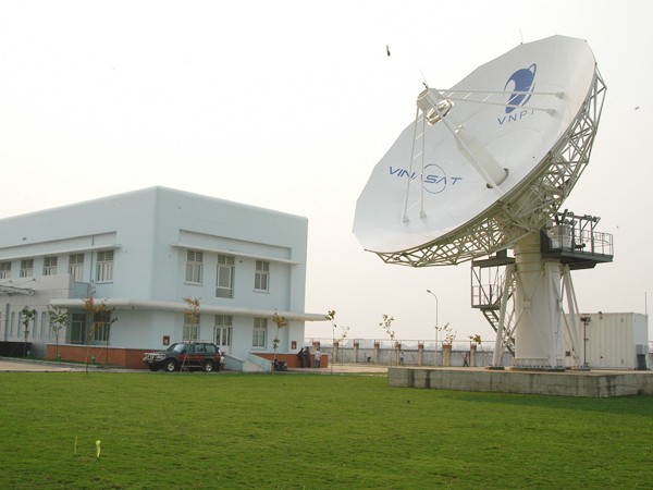 Đài điều khiển vệ tinh Quế Dương (Hà Nội) đã lắp đặt xong