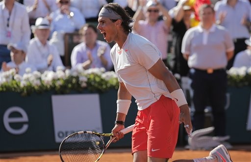 Roland Garros: Nadal đánh bại Djokovic để vào chung kết
