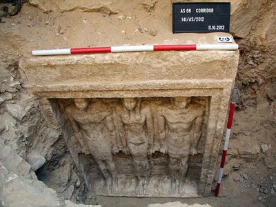 Phát hiện ngôi mộ cổ niên đại 2500 trước công nguyên
