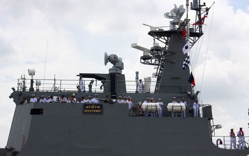 Tàu hải quân Thái Lan thăm TP Hồ Chí Minh