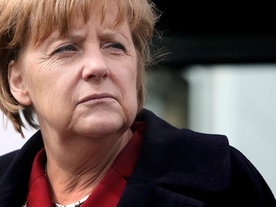 Bà Merkel mê đàn ông có đôi mắt đẹp