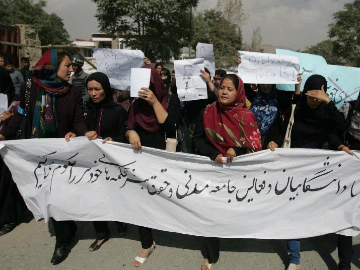 Phụ nữ Afghanitsan biểu tình chống bạo lực nữ giới