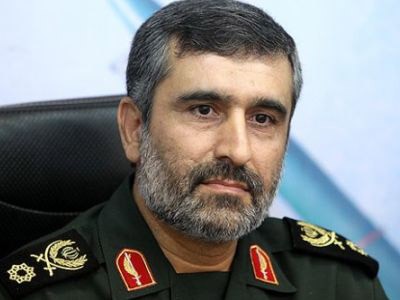 Chuẩn tướng Amir-Ali Hajizadeh của Iran cho biết Thế chiến III sẽ xảy ra nếu Israel tấn công Iran
