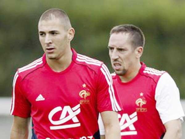 Ribery, Benzema bị thẩm vấn