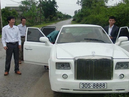 Xuất hiện Rolls-Royce 'nhái' tại Việt Nam