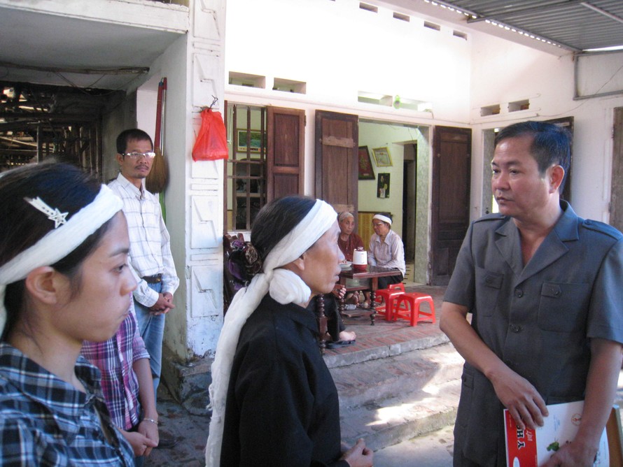 Tổng hội Y học Việt Nam thăm hỏi thân nhân bác sĩ Phạm Đức Giàu