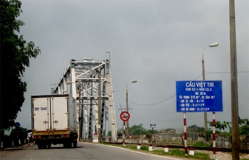 Hơn 1.900 tỷ đồng xây cầu Việt Trì mới