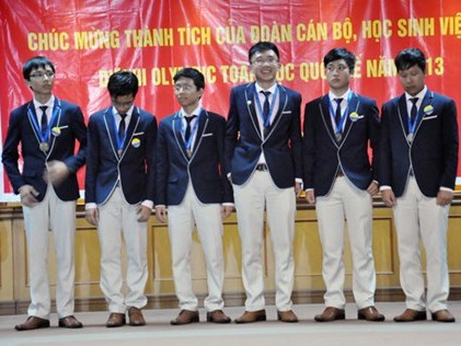 Năm 2013: Học sinh Việt Nam tỏa sáng khắp thế giới