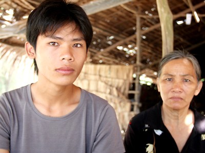 Học sinh bị tố 'bán người' qua Campuchia