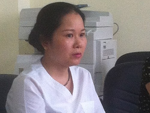 Bà Hoa bị buộc thôi việc vì ăn bớt vắc xin tiêm cho trẻ