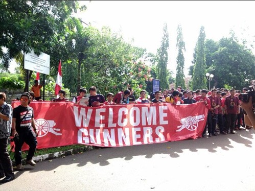 Fan Indonesia thất vọng vì Arsenal