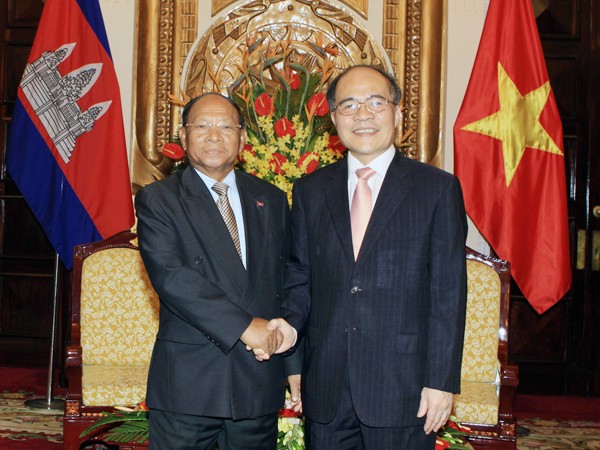 Tăng hiệu quả hợp tác Quốc hội Việt Nam-Campuchia