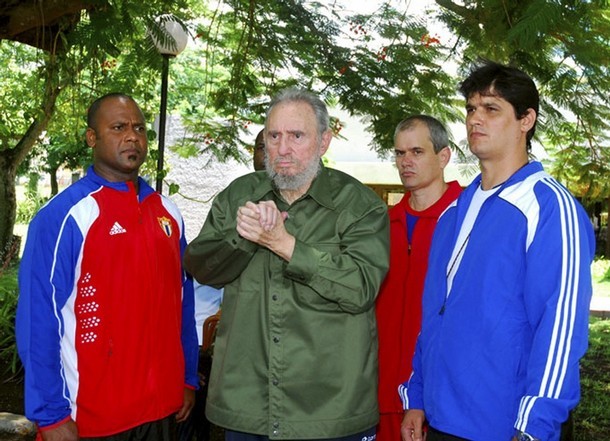 Fidel Castro lần đầu ra ngoài Havana kể từ khi lâm bệnh