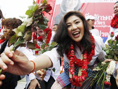 Bà Yingluck - Chông gai trên đường trở thành thủ tướng