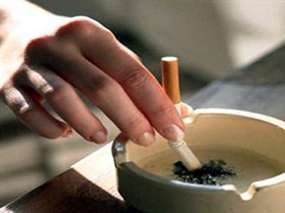 Người hút thuốc có thể phải nộp 1.600 tỷ đồng/năm