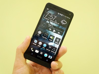 Cận cảnh Smartphone HTC One