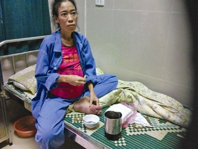 Chị Tương đang điều trị bệnh tại bệnh viện đa khoa Ninh Bình