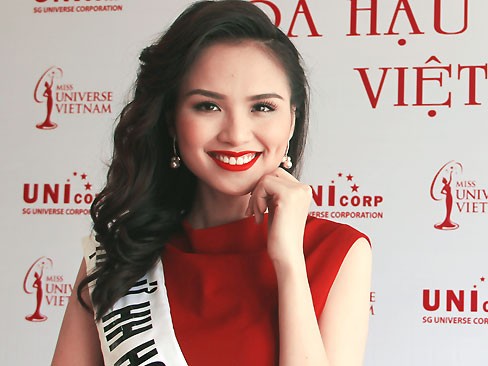 Diễm Hương trở thành đại sứ Hoa hậu Hoàn vũ VN