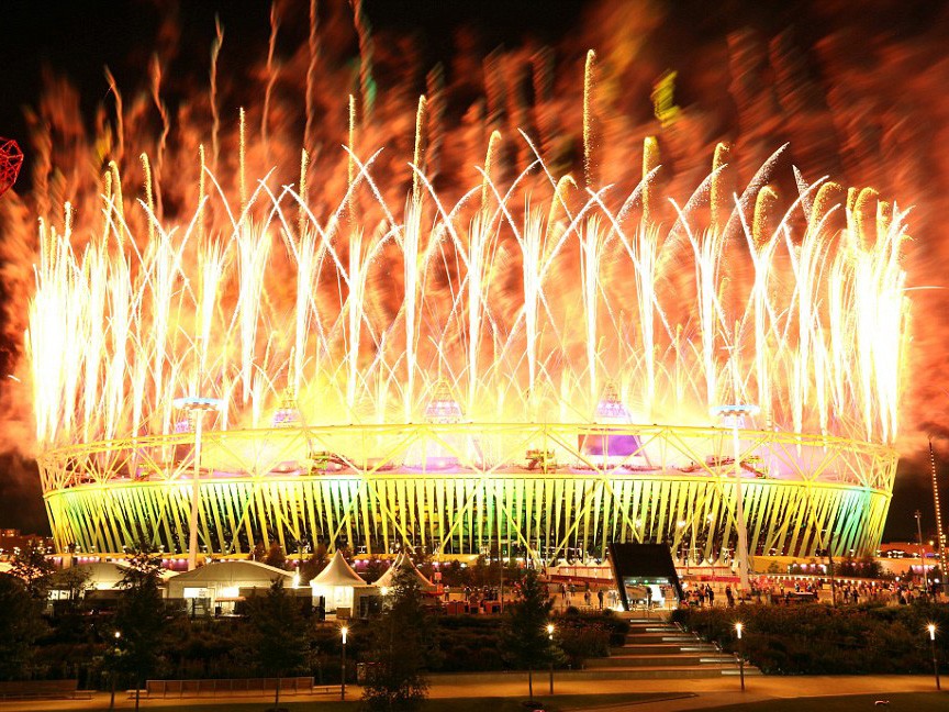 Pháo hoa 'đốt cháy' đêm bế mạc Olympic 2012